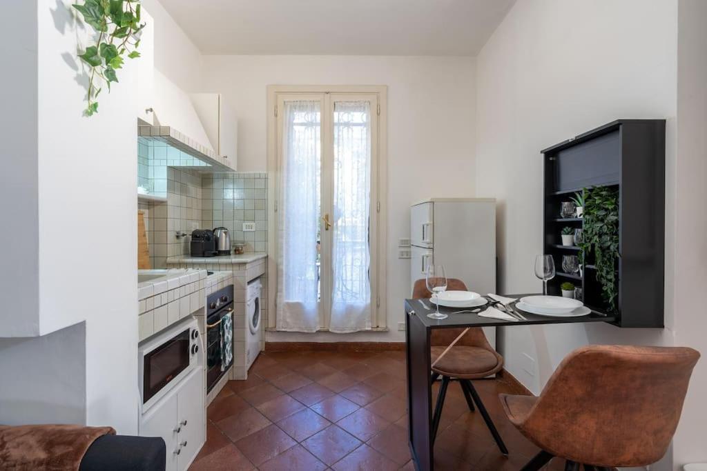 Appartement A Due Fermate Dal ColosseoWi-Fi & Netflix Gratis à Rome Extérieur photo