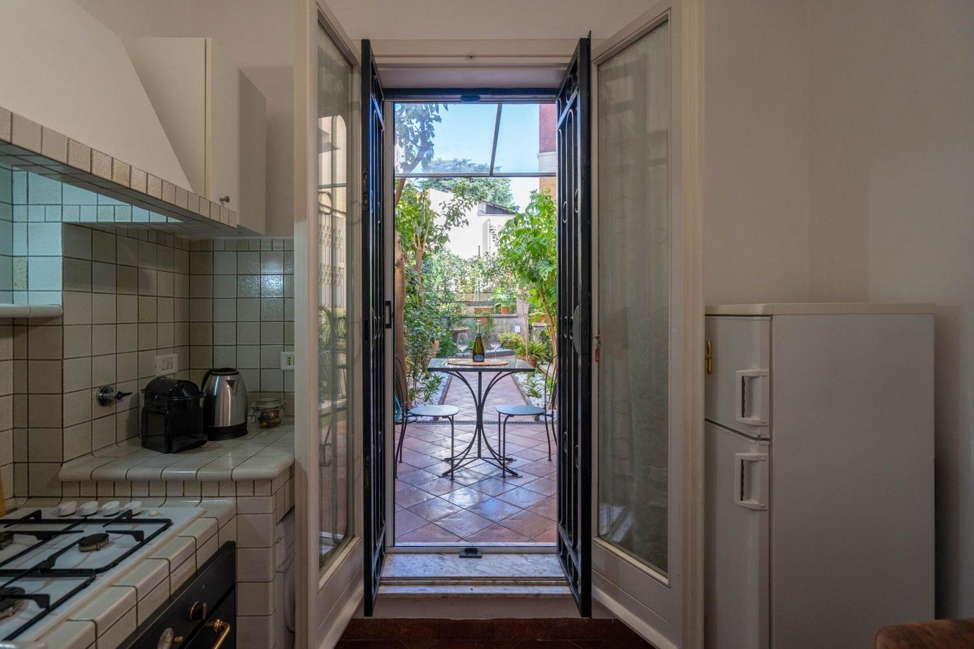 Appartement A Due Fermate Dal ColosseoWi-Fi & Netflix Gratis à Rome Extérieur photo